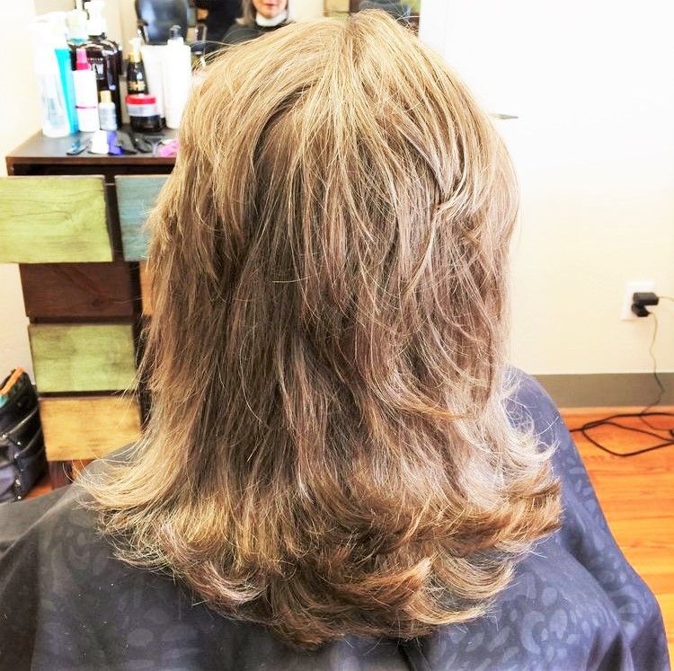 Local Hair Salon with Treatment Room & Five Stations: 1234 Bremerton St, Bremerton, WA 98312